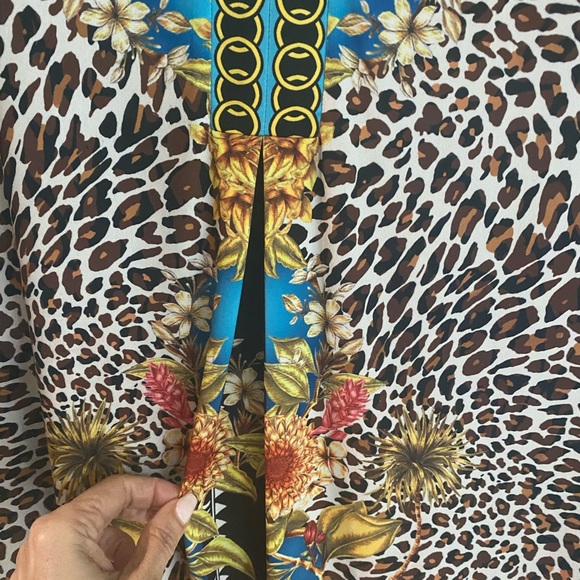 Hale Bob colorful A-line dress with chain link design neckline and cuffs 💃 - Picture 5 of 14